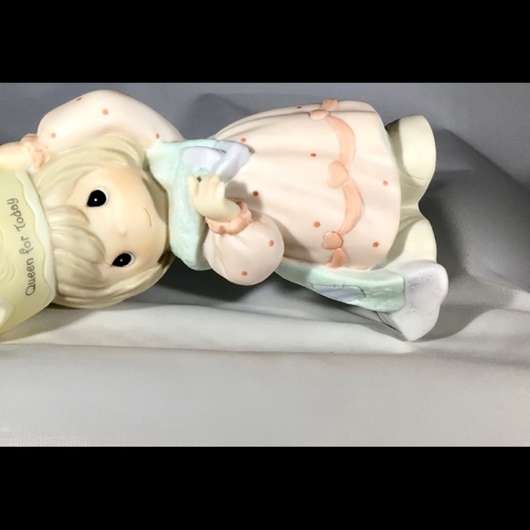 PRECIOUS MOMENTS “Mom you’re a Royal Gem” 1999 - Picture 10 of 14